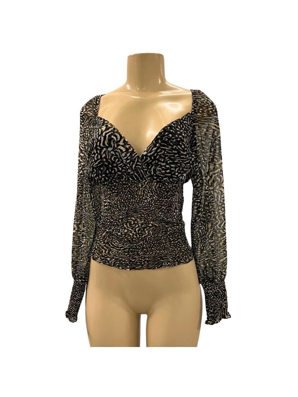 NWT $69 Steve Madden Print Top - Picture 4 of 7